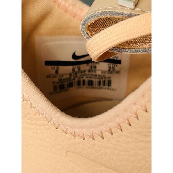 New Nike (8) Women’s Ashin Size 8 Running Shoes Sneakers Peach Crimson Tint NIB - Picture 9 of 16